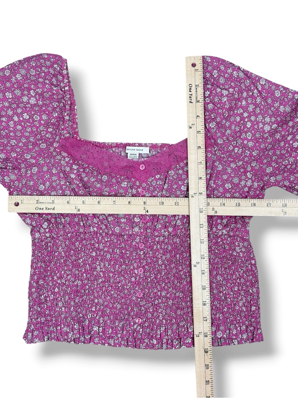 American Eagle Floral Smocked Puff Sleeve Crop Top Pink Medium Cottagecore - Picture 11 of 12